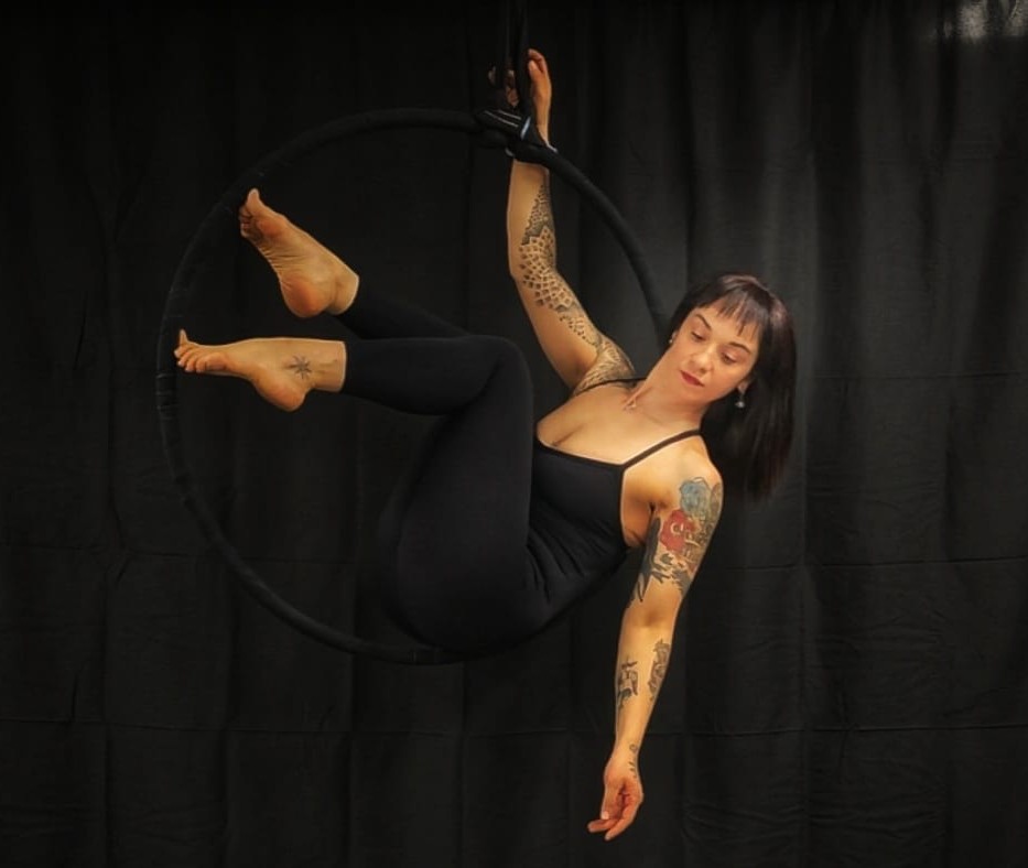POLE DANCE
